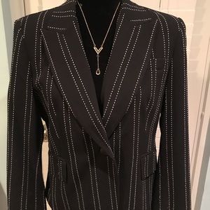 NYGARD petite black & White blazer 6P